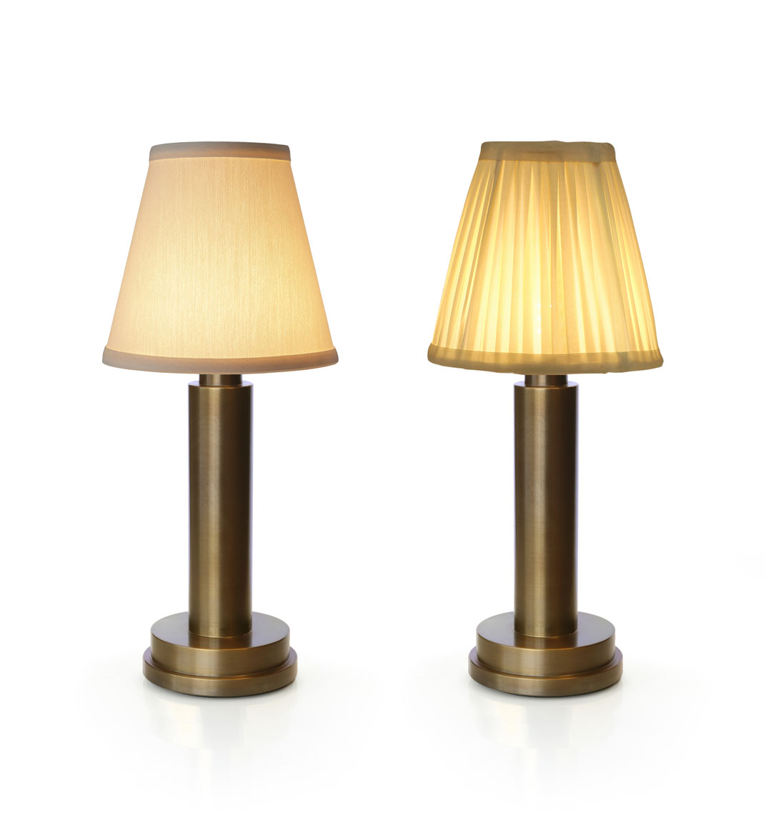 Cordless battery shop table lamp