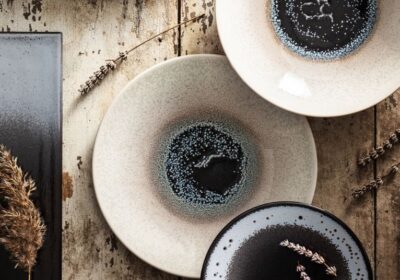 Elegant table setting with premium tableware in Dubai restaurant